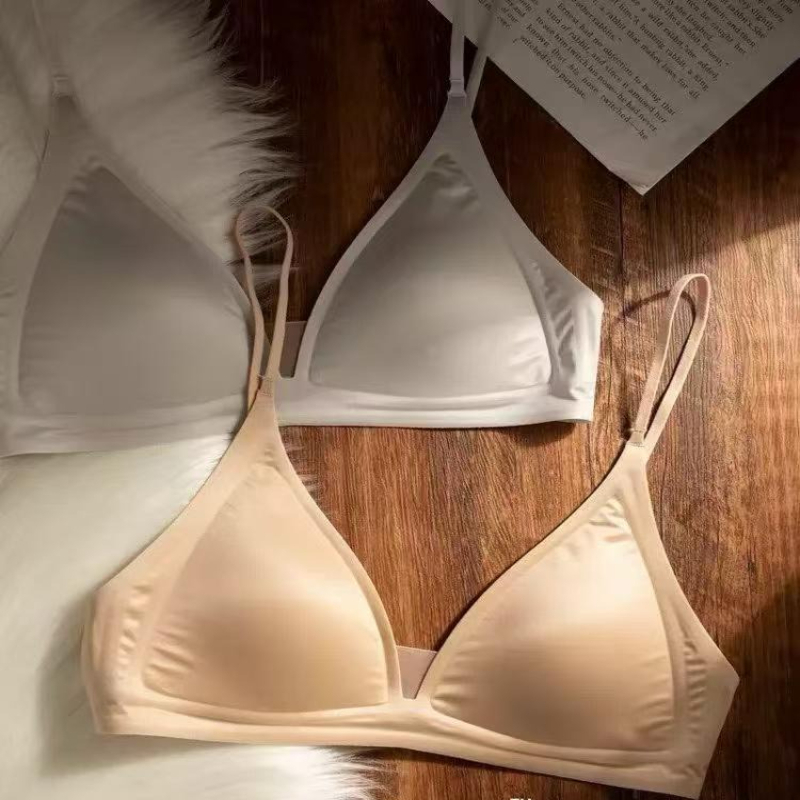 Trendy Deep V Low‑Cut Satin Br - огляд і ціна Wirefree Bra Comfort